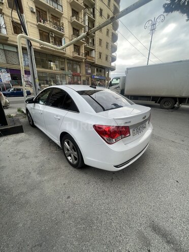 Chevrolet Cruze-3
