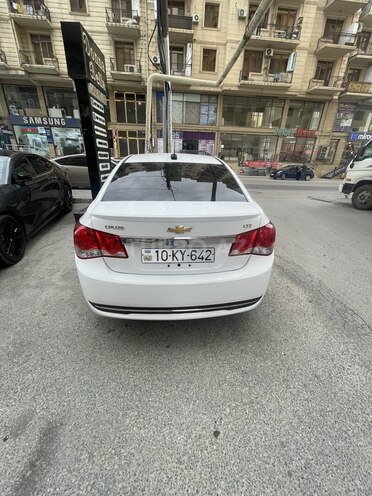 Chevrolet Cruze-2