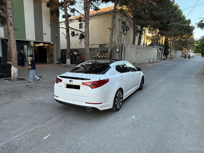 Kia Optima-2