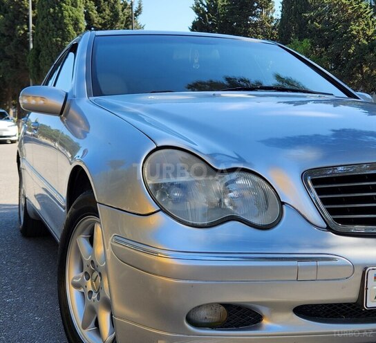Mercedes C 240-9