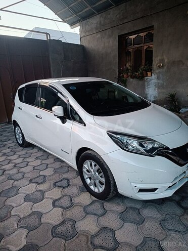 Nissan Note-3