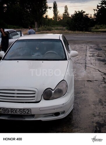 Hyundai Sonata-2