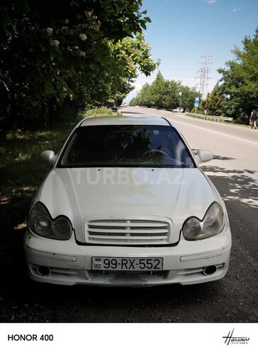 Hyundai Sonata-1