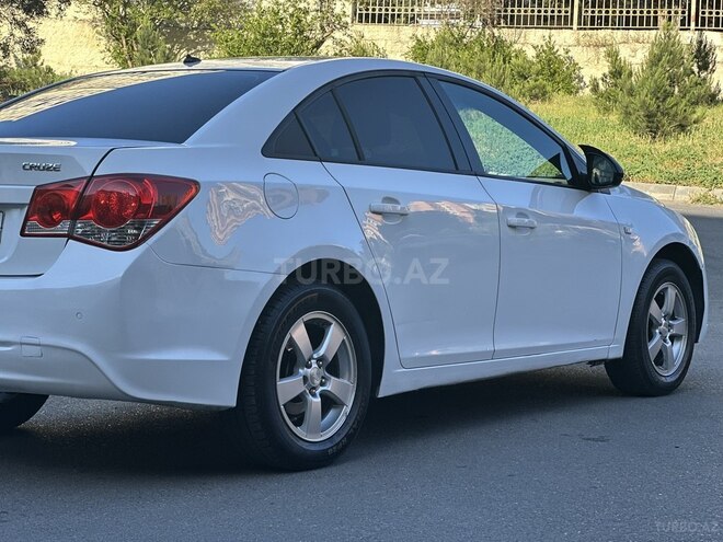 Chevrolet Cruze-6