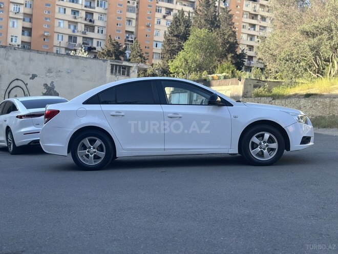 Chevrolet Cruze-5