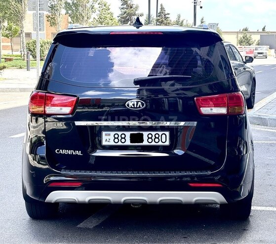 Kia Carnival-6