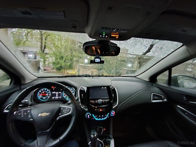 Chevrolet Cruze-5
