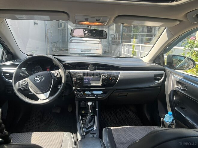 Toyota Corolla-3