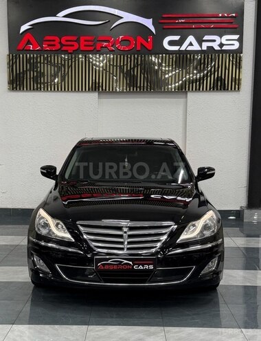 Hyundai Genesis-2
