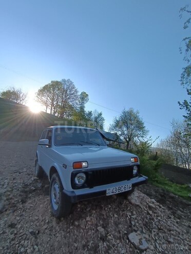 LADA (VAZ) Niva-1