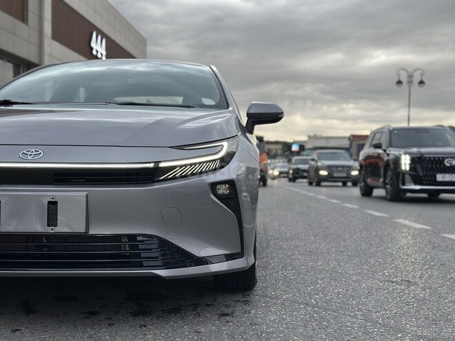 Toyota Corolla-5