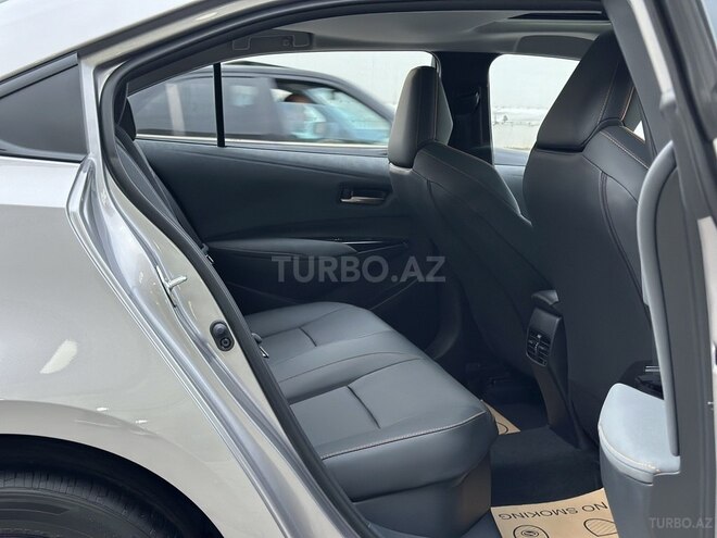 Toyota Corolla-13