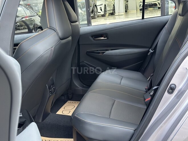 Toyota Corolla-14