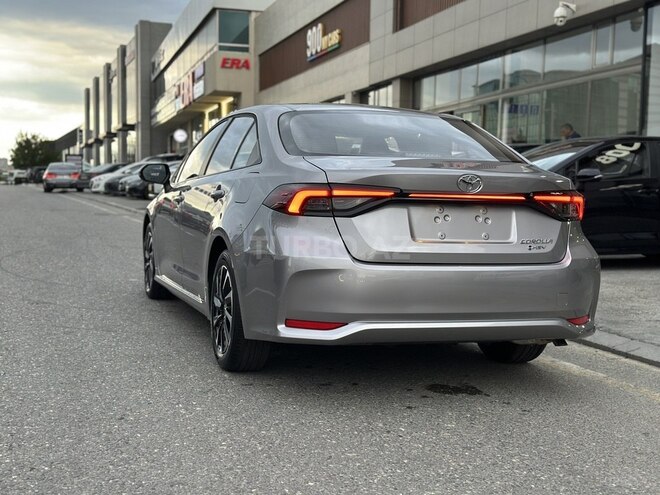 Toyota Corolla-7