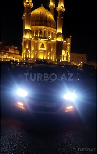 Honda Insight-3