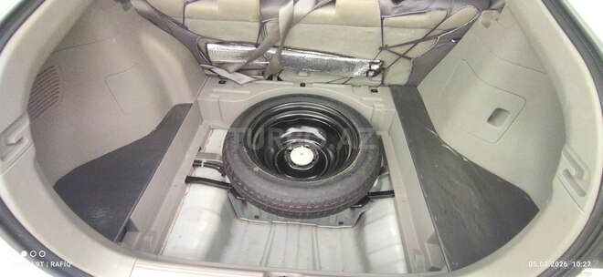 Honda Insight-12