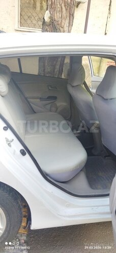 Honda Insight-10