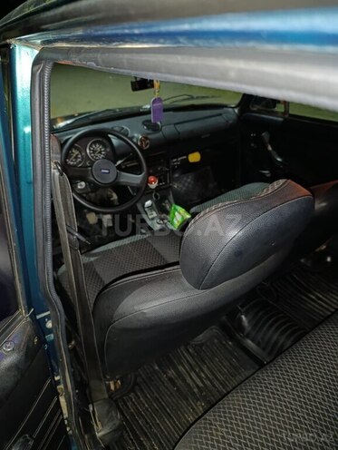 LADA (VAZ) 2106-7
