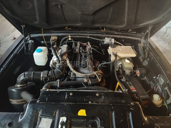 GAZ 31105 "Volga"-6