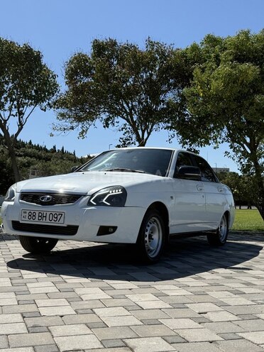 LADA (VAZ) Priora-8