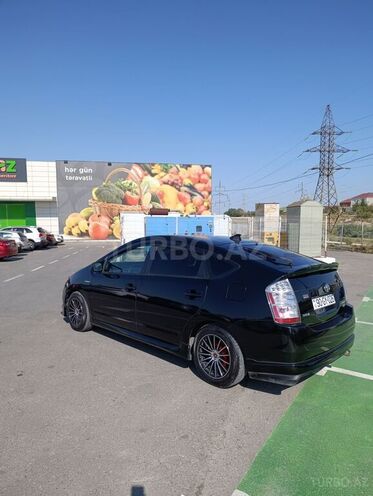 Toyota Prius-8