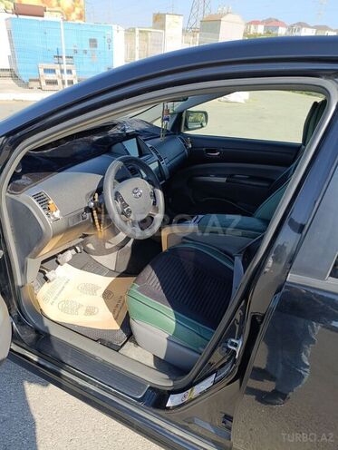 Toyota Prius-10