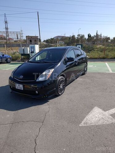 Toyota Prius-3