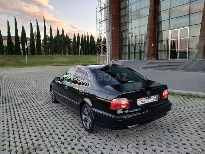 BMW 520-12