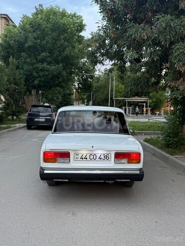 LADA (VAZ) 2107-5