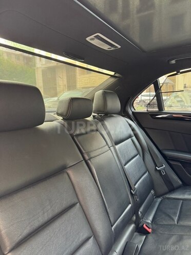 Mercedes E 250-5