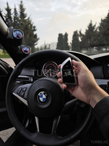 BMW 520-9