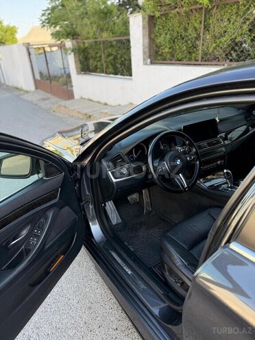 BMW 528-7