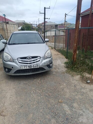 Hyundai Verna-1