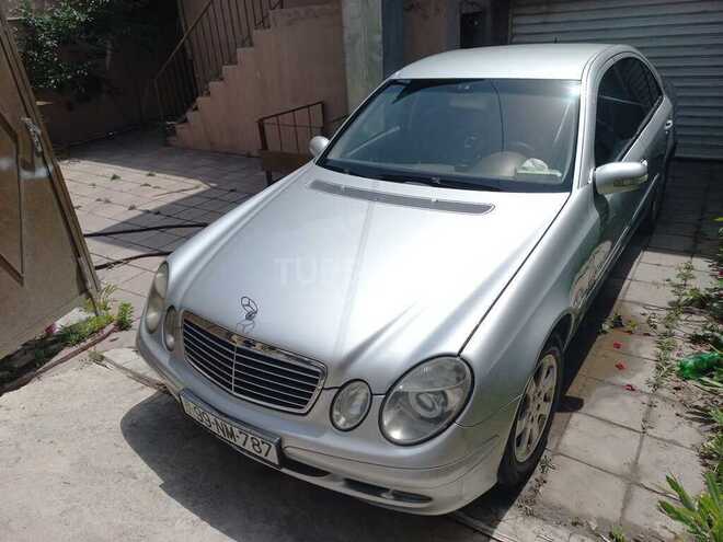 Mercedes E 200-8