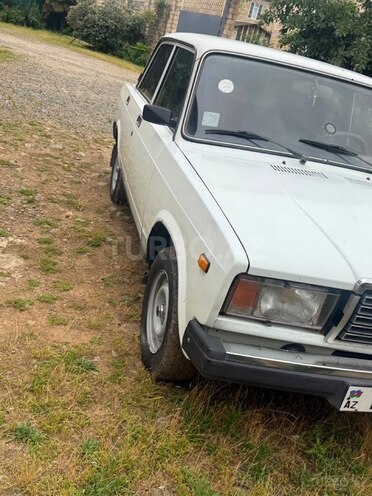 LADA (VAZ) 2107-5
