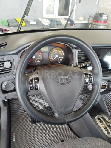 Kia Rio-4