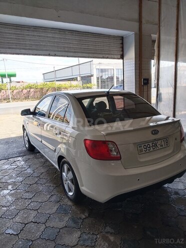 Kia Rio-6
