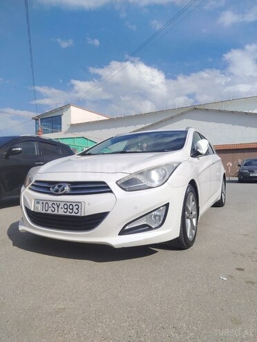 Hyundai i40-1
