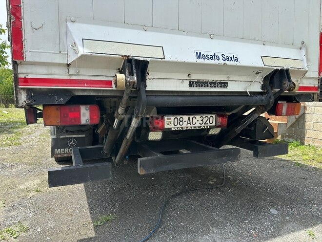 Mercedes Atego 1222-8