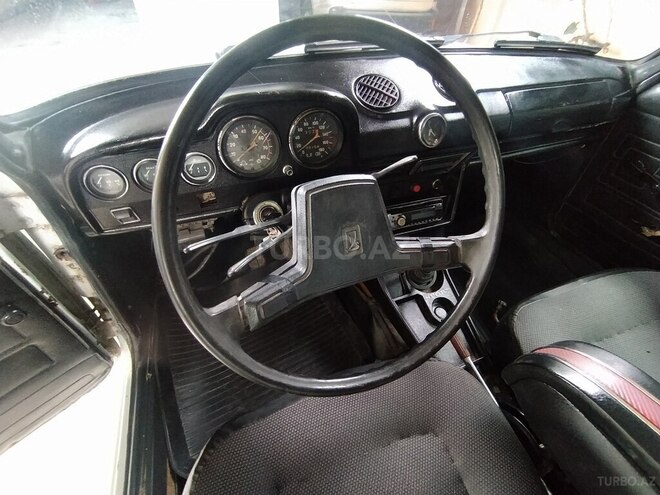 LADA (VAZ) 2106-17