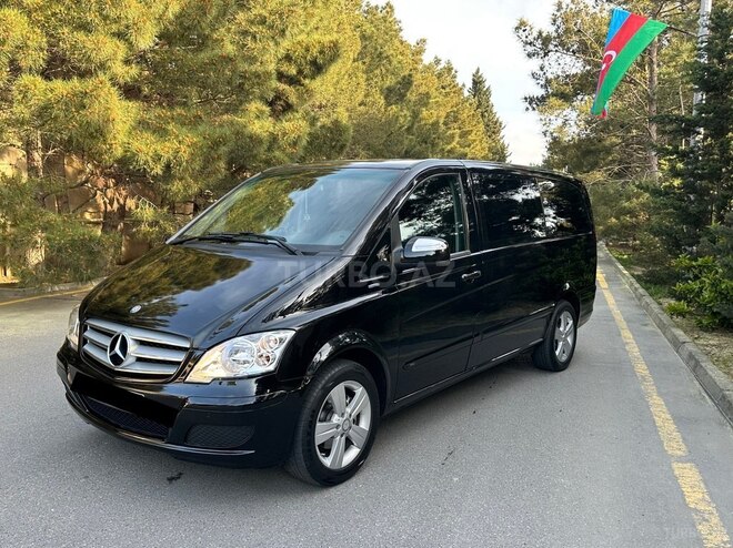Mercedes Viano-3