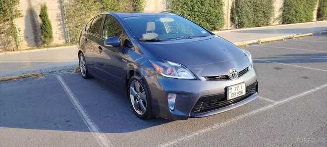 Toyota Prius-1
