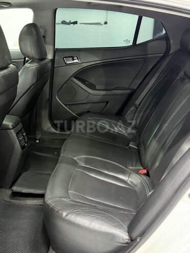 Kia Optima-19