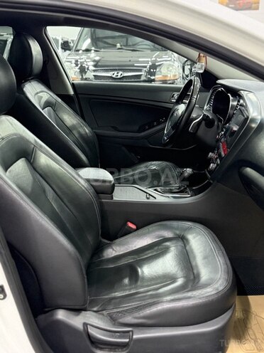 Kia Optima-18