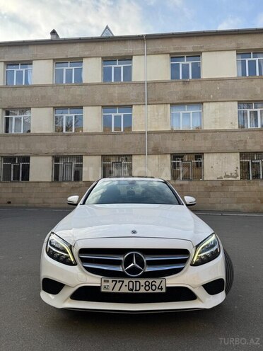 Mercedes C 300-1