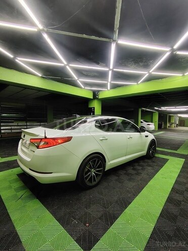 Kia Optima-3
