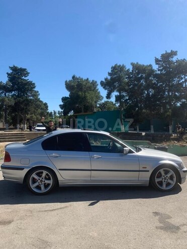 BMW 325-4