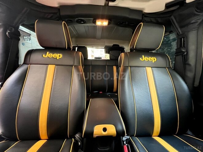 Jeep Wrangler-7