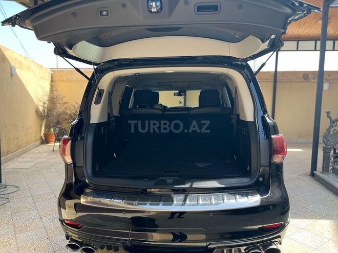 Infiniti QX80-14