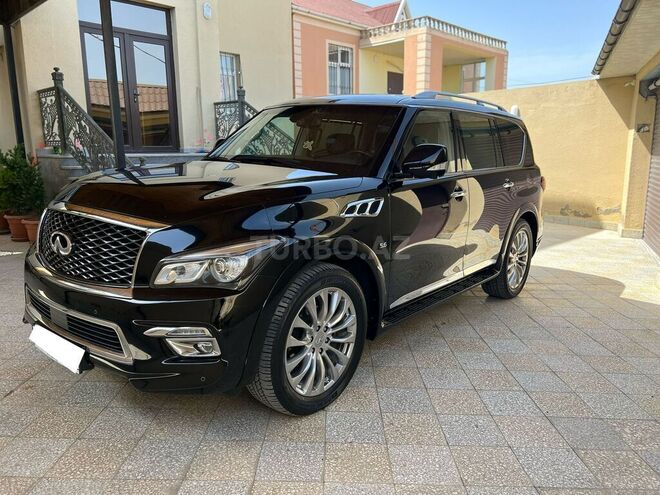 Infiniti QX80-4